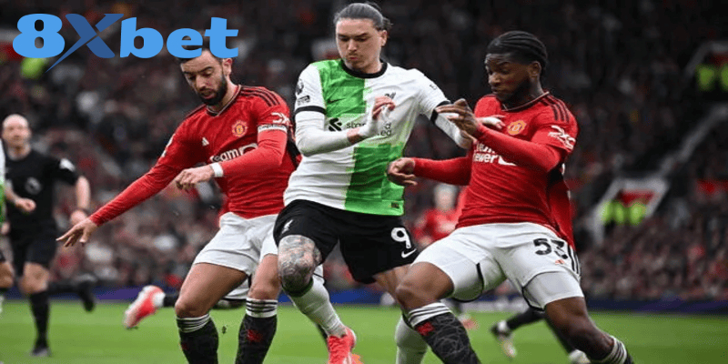 Phân tích đội hình chủ chốt của Liverpool và Manchester United